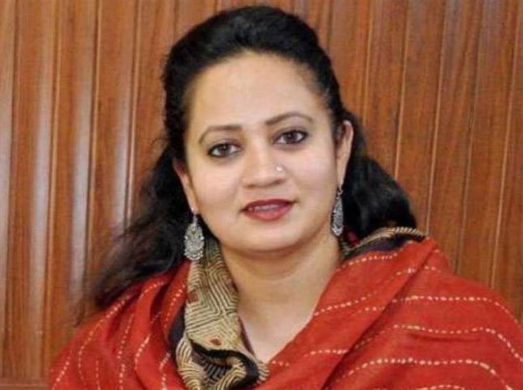 Health Minister Aarti Singh Rao held a public hearing
